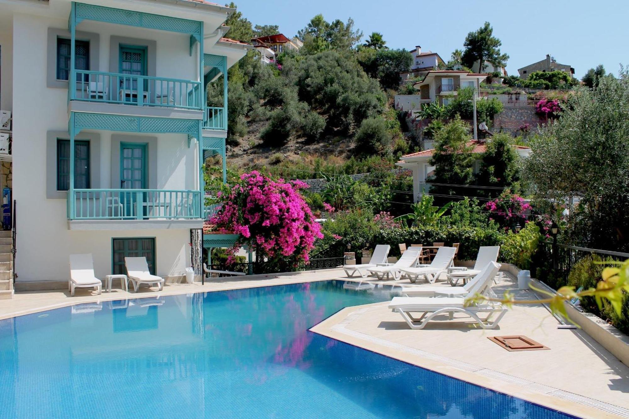 Silent Turkuaz Hotel سَريغيرمه المظهر الخارجي الصورة