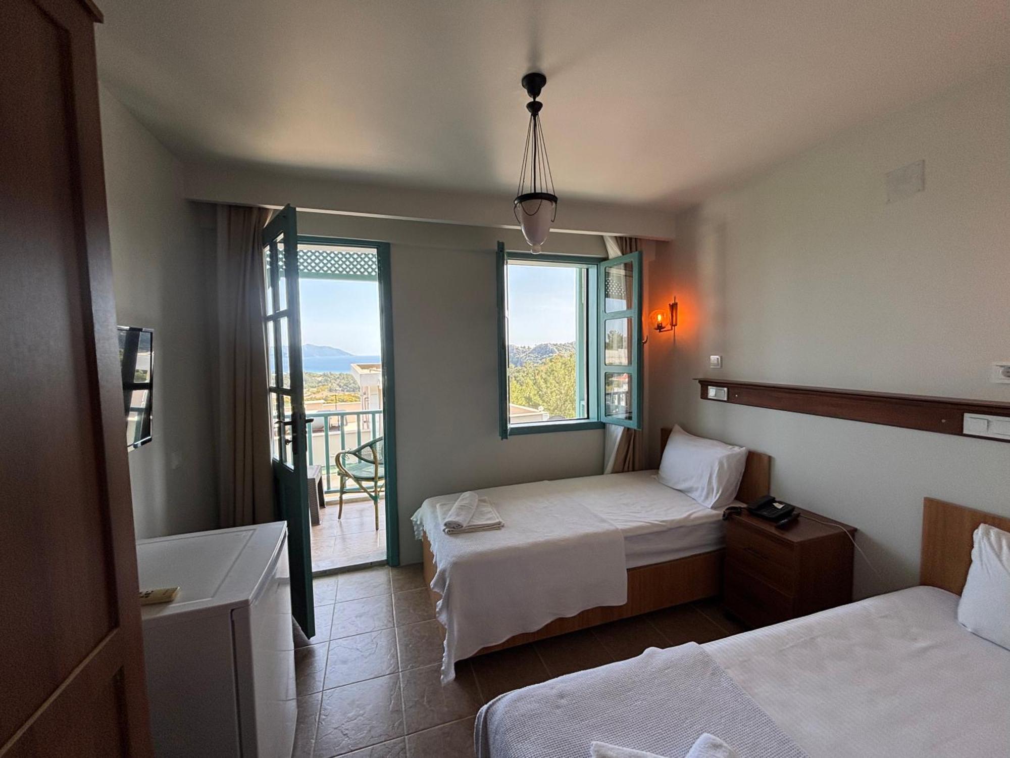 Silent Turkuaz Hotel سَريغيرمه المظهر الخارجي الصورة